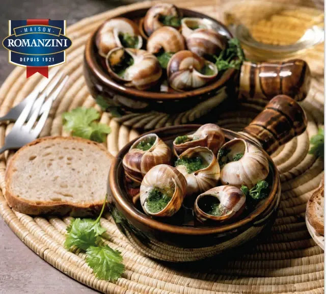 Maison Romanzini Escargot Helix Wild Burgundy Snail in a jar, premium dry grocery product featuring fresh, wild Burgundy snails.