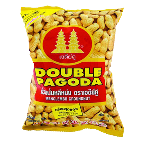Pagoda Menglembu Groundnut Snack in a clear plastic bag, showcasing crunchy roasted groundnuts from the confectionery snack brand.