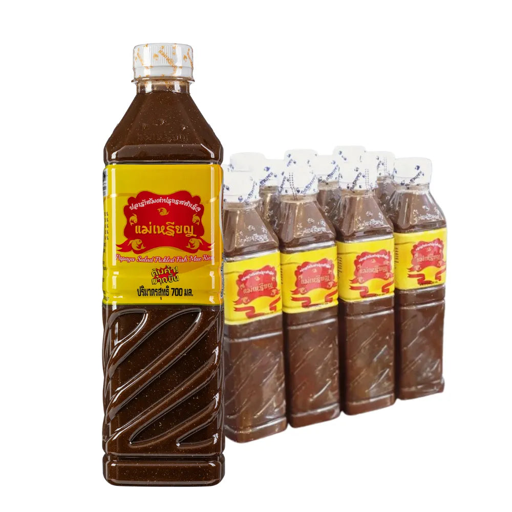 PLARAMAERIEN Pla-ra Original Fermented Fish Sauce 700ml bottle, showcasing the traditional Thai fermented fish sauce.