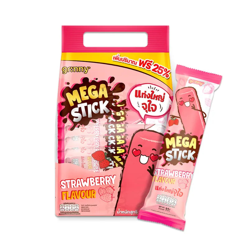 GRINNY strawberry-flavored corn snack in 15g dry grocery package, colorful crunchy confectionery snack.