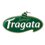 Fragata whole gherkins in brine jar, 935g, with fresh green gherkins visible in a clear glass jar, for snacks or recipes.