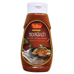 WAIWAI Stir-Fry Sauce 320g bottle, dry grocery product with label showing ingredients and brand logo.