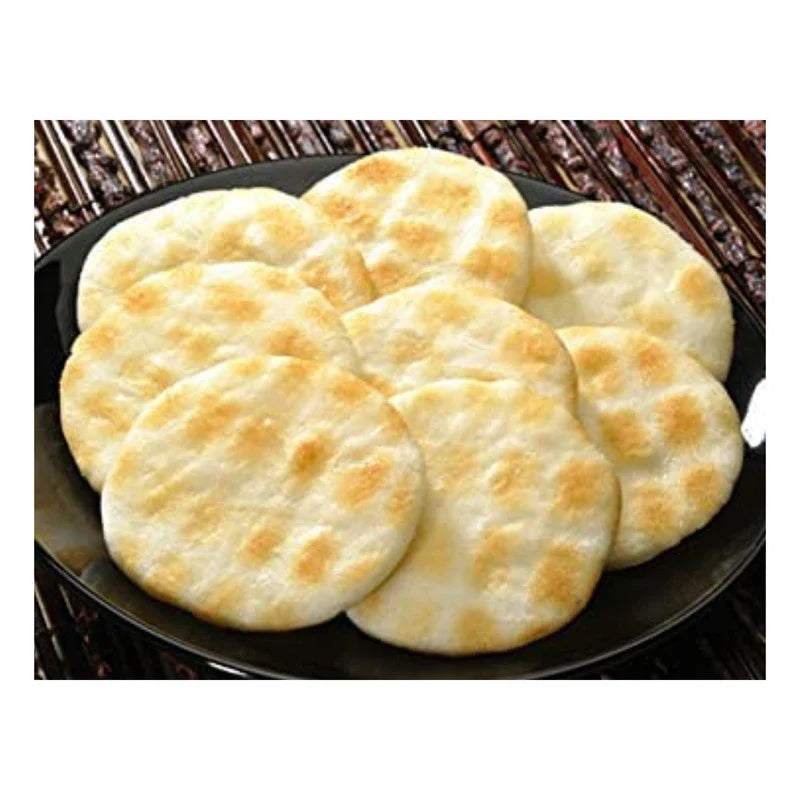 Kameda Seika crispy baked rice cracker with Okinawa Shimamasu flavor, a crunchy snack from the dry grocery and confectionery category.