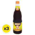 Golden Mountain soy sauce bottles, 600ml each, from GOLDEN MOUNTAIN, placed together in a dry grocery setting.