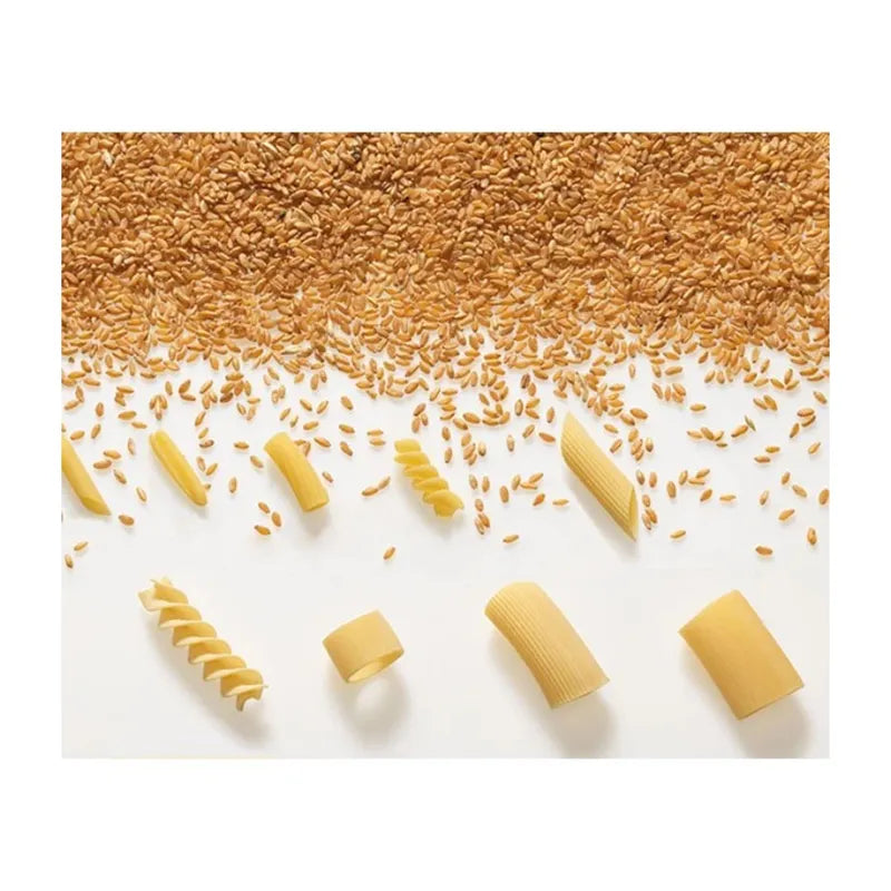 Dry Baronia Fettuccine Pasta 500g in a clear package, showcasing long, flat pasta noodles ideal for Italian dishes.