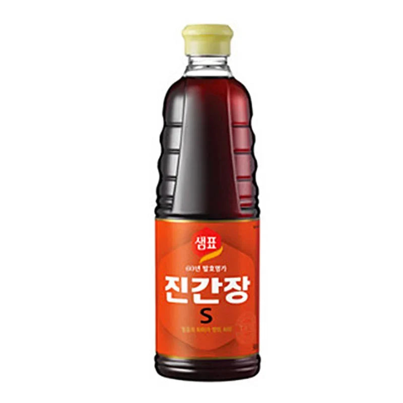 Sempio Soy Sauce Jin S 860ml bottle, traditional Korean soy sauce for cooking and seasoning, shown in a clear image.