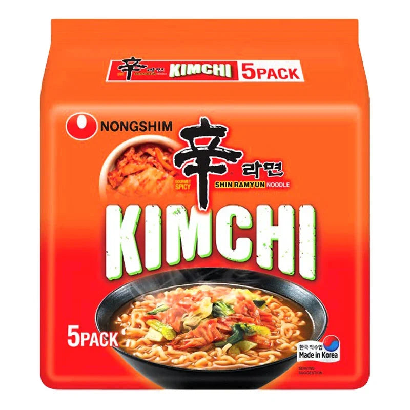 Dry Nongshim Shin Ramyun Noodle Spicy Kimchi 120g package, featuring vibrant spicy kimchi flavor and noodle image.