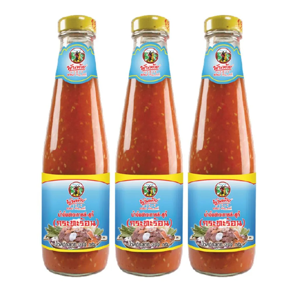 PANTAINORASINGH Hot Pot Sauce 330g, three bottles of dry grocery condiment with red and orange label and Thai branding.
