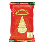 Chat Thong Jasmine Rice 100%, 5kg bag of dry grocery rice, showcasing a neatly stacked package of high-quality jasmine rice.
