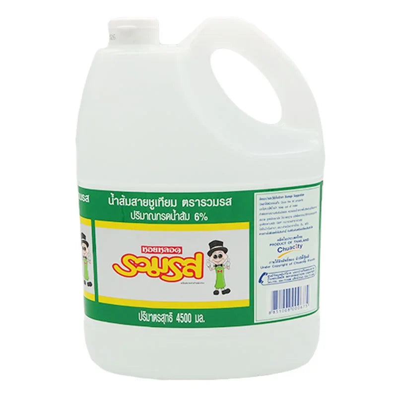 Ruamros Vinegar 4.5L bottle, a versatile dry grocery product with clear label and cap, suitable for cooking and seasoning.