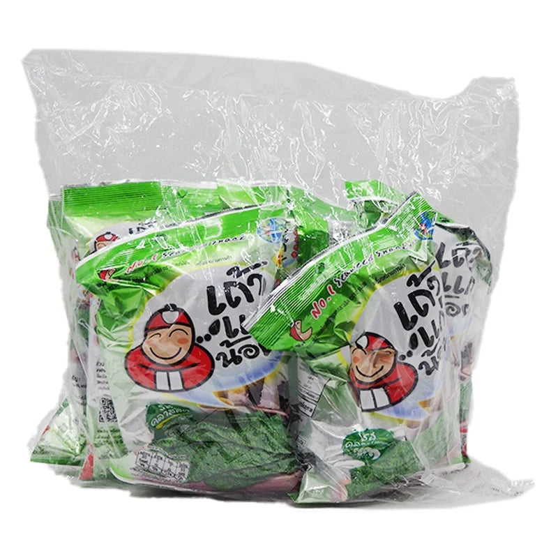Pack of six TAOKAENOI Fried Seaweed Classic snack bags, crispy dried seaweed in 10g portions for snacking.