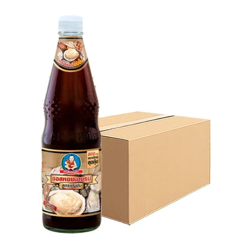 Deksomboon thick oyster sauce 800g jar, shown in its packaging, ideal for Asian cooking and stir-fry dishes.