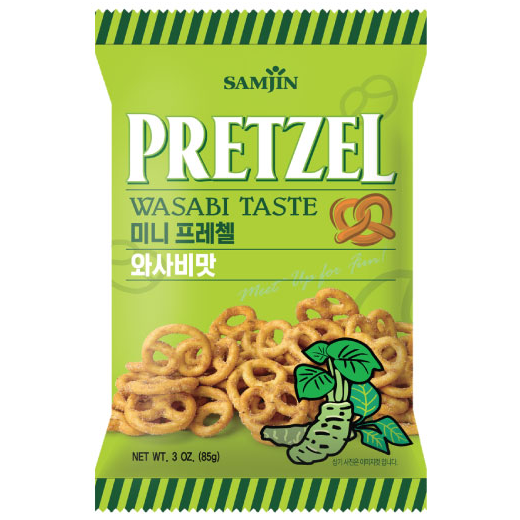 Samjin Pretzel Wasabi, spicy and crunchy confectionery snack with wasabi flavor, shown in a close-up image.