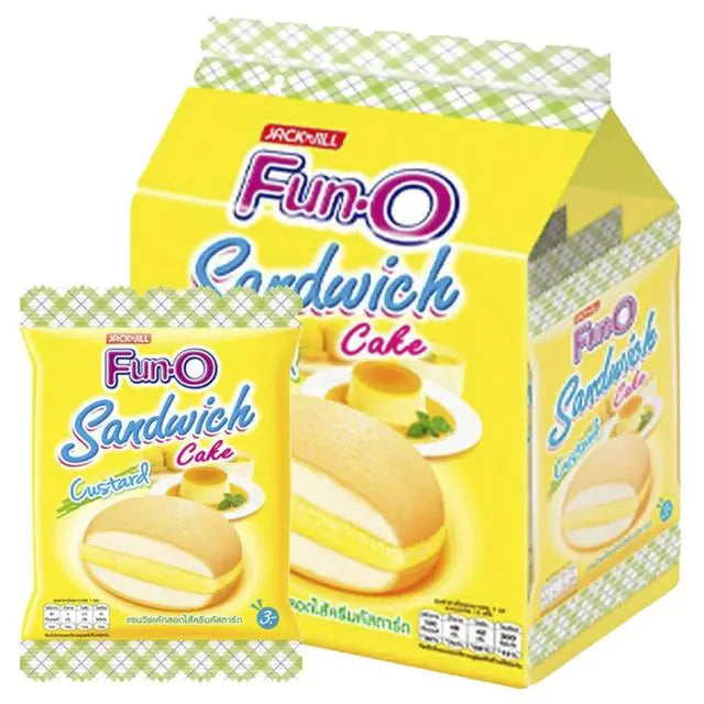 Fun-o Sandwich Cake Custard snack, 13g per piece, packaged in a tray of 12, ideal for dry grocery and confectionery treats.