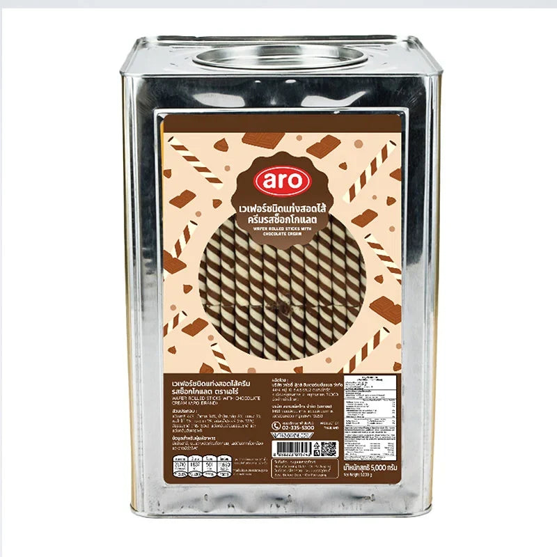 A box of ARO Wafer Stick Chocolate Cream 5kg, showing multiple chocolate-filled wafer sticks in a clear display package.