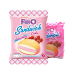 Fun-o Sandwich Cake Strawberry 13g snack pack, dry grocery confectionery with strawberry flavor, featuring individual snack cakes.
