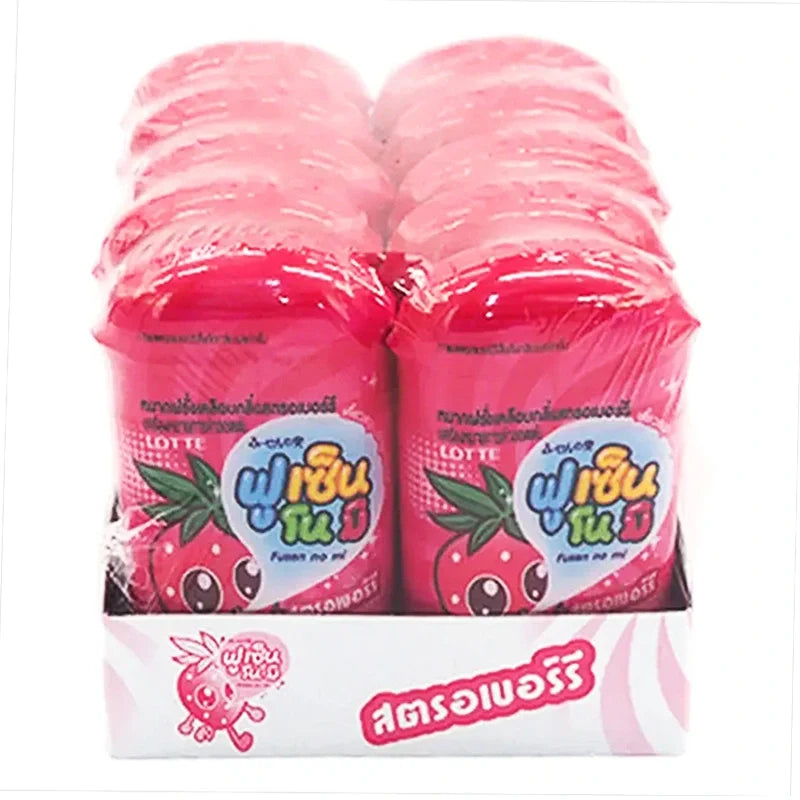 Lotte Fusen No Mi Chewing Gum Strawberry flavor 15g packs, soft confectionery snacks in a colorful package, perfect for fruity gum lovers.
