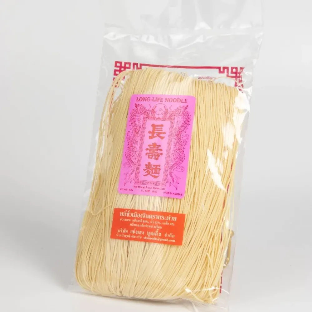 Dry Rabbit Brand Chinese noodles 400g in a clear plastic package, ready for cooking in Chinese cuisine.