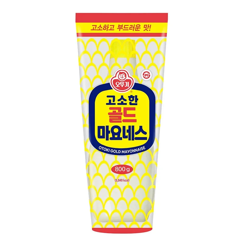 Otoki Gold Mayonnaise 800g jar, creamy and smooth dry grocery condiment from OTOKI, shown in a clear plastic jar.