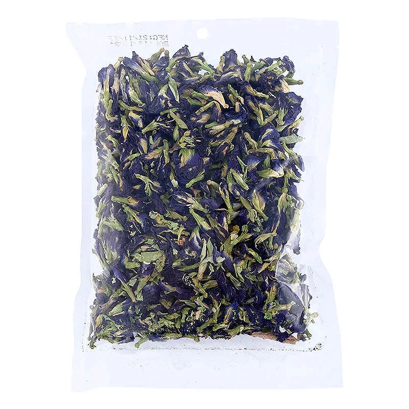 Dried butterfly pea flowers in a 50g package from MAKRO, used in teas and herbal remedies, shown in the product image.