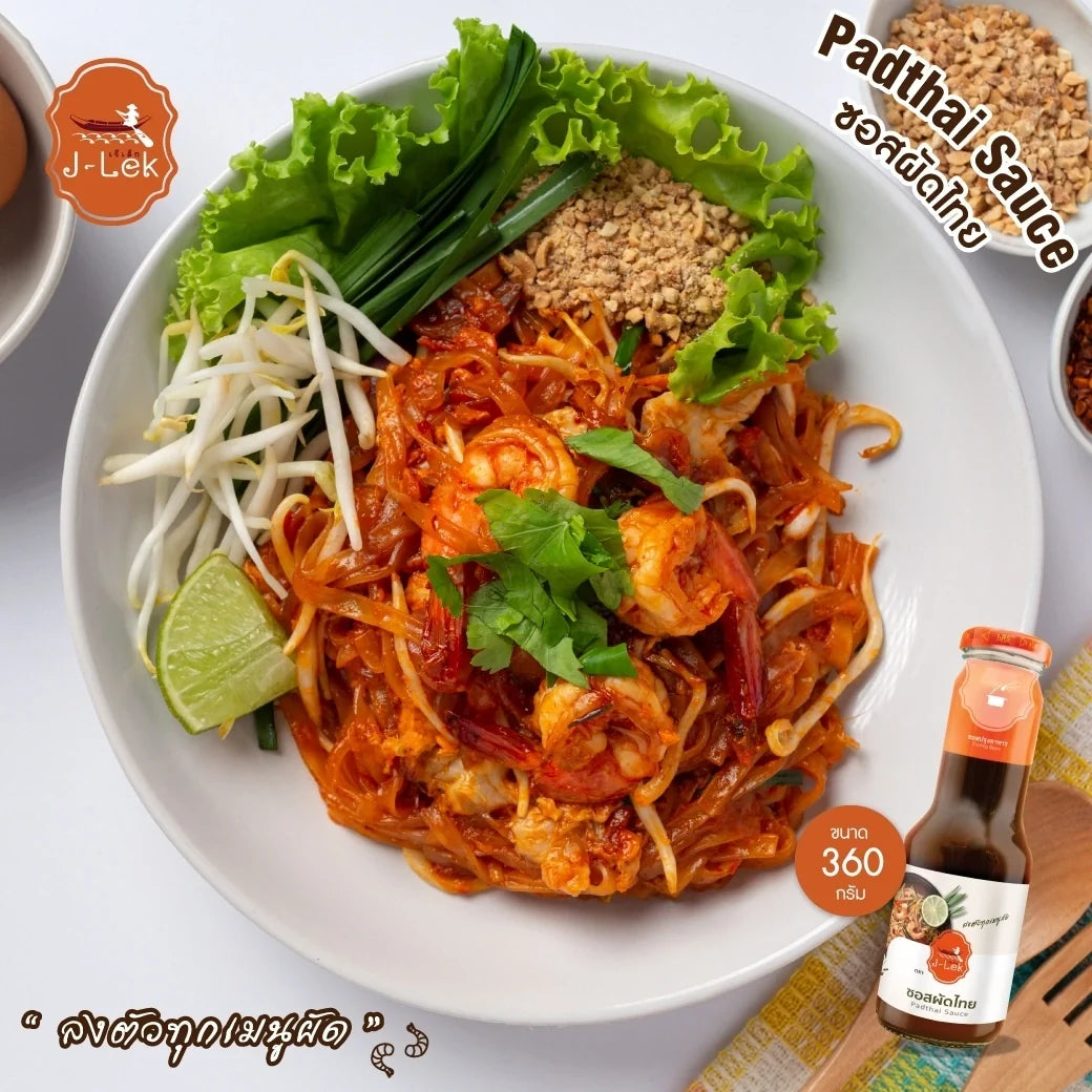 J-LEK Jae Lek Pad Thai Sauce in a 360g glass bottle, ideal for authentic Thai cooking, with a clear view of the bottle and label.