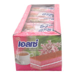 Ellse Layer Cake Strawberry snack in 15g package, a dry grocery confectionery with a fruity strawberry flavor.