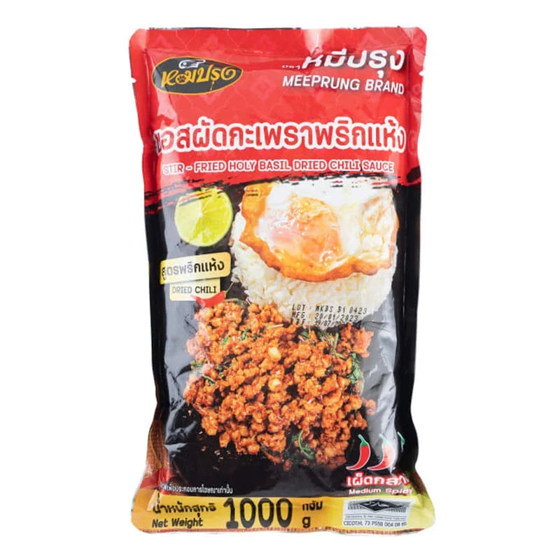 Meeprung Stir Fried Basil 1kg dry grocery package with fresh, dried basil leaves in a clear plastic bag.