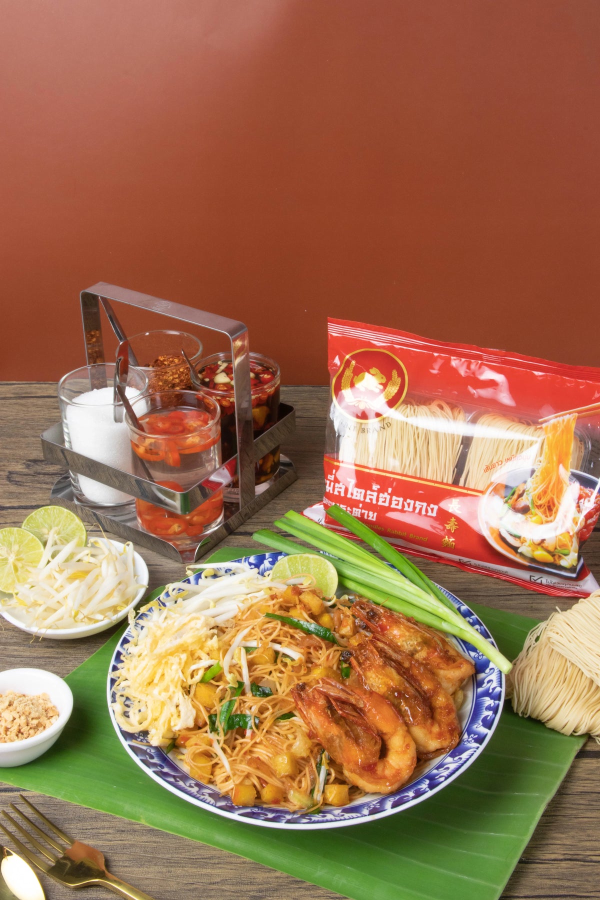 Dry grocery image of Rabbit Brand Hong Kong Style Noodles, 200g package showing noodles and packaging details.