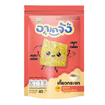 Akejang Glass Dumplings Tom Yum Flavor snack in 40g packaging, featuring colorful, transparent dumplings with spicy Tom Yum seasoning.