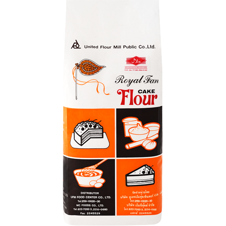 Royal Fan Cake Flour package, a fine white flour for baking, shown in a grocery product image.