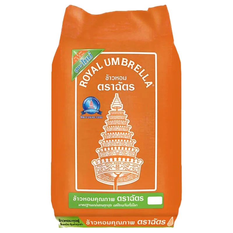 Royal Umbrella fragrant rice 70% in a clear bag, showcasing fluffy, long-grain dry grocery rice from the Royal Umbrella brand.