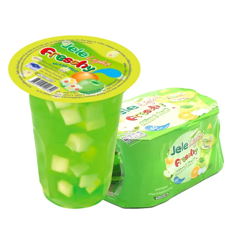 Jele Fresshy Mixed Fruit 125ml snack pack, dry grocery confectionery with colorful dried fruit pieces in a clear container.