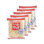 Kameda Seika crispy baked rice cracker with Okinawa Shimamasu flavor, showing golden rice crackers in a close-up view.